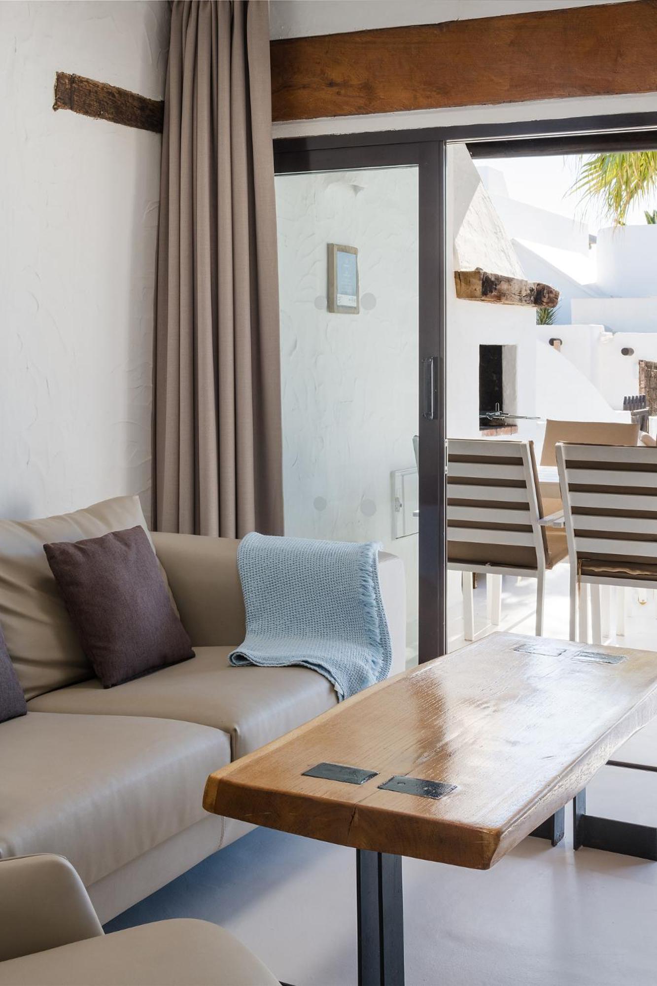 Kamezi Boutique Hotel Villas Playa Blanca  Rum bild