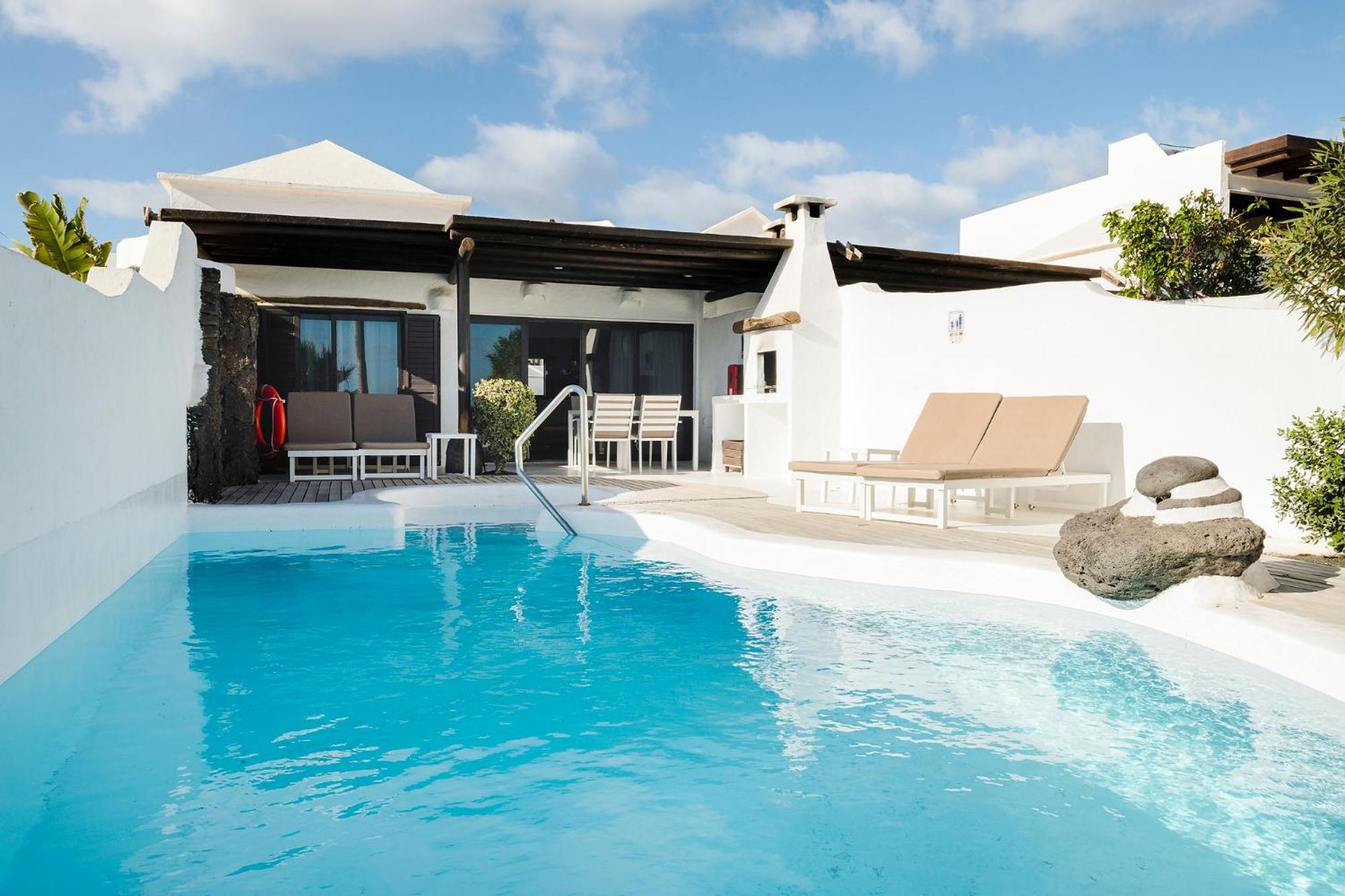Kamezi Boutique Hotel Villas Playa Blanca  Rum bild